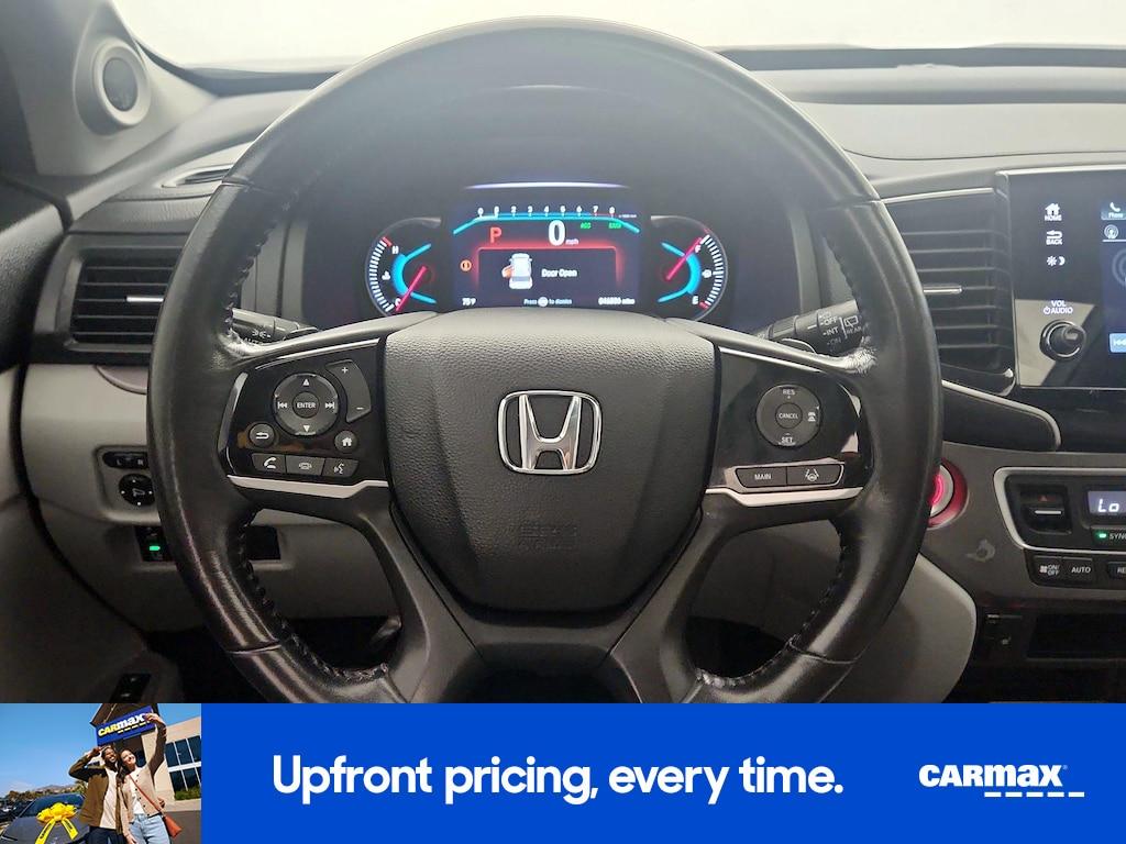 used 2021 Honda Pilot car, priced at $27,998