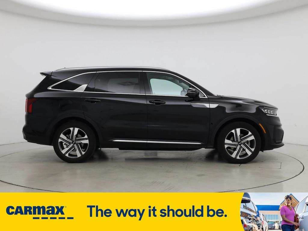 used 2022 Kia Sorento Plug-In Hybrid car, priced at $33,998