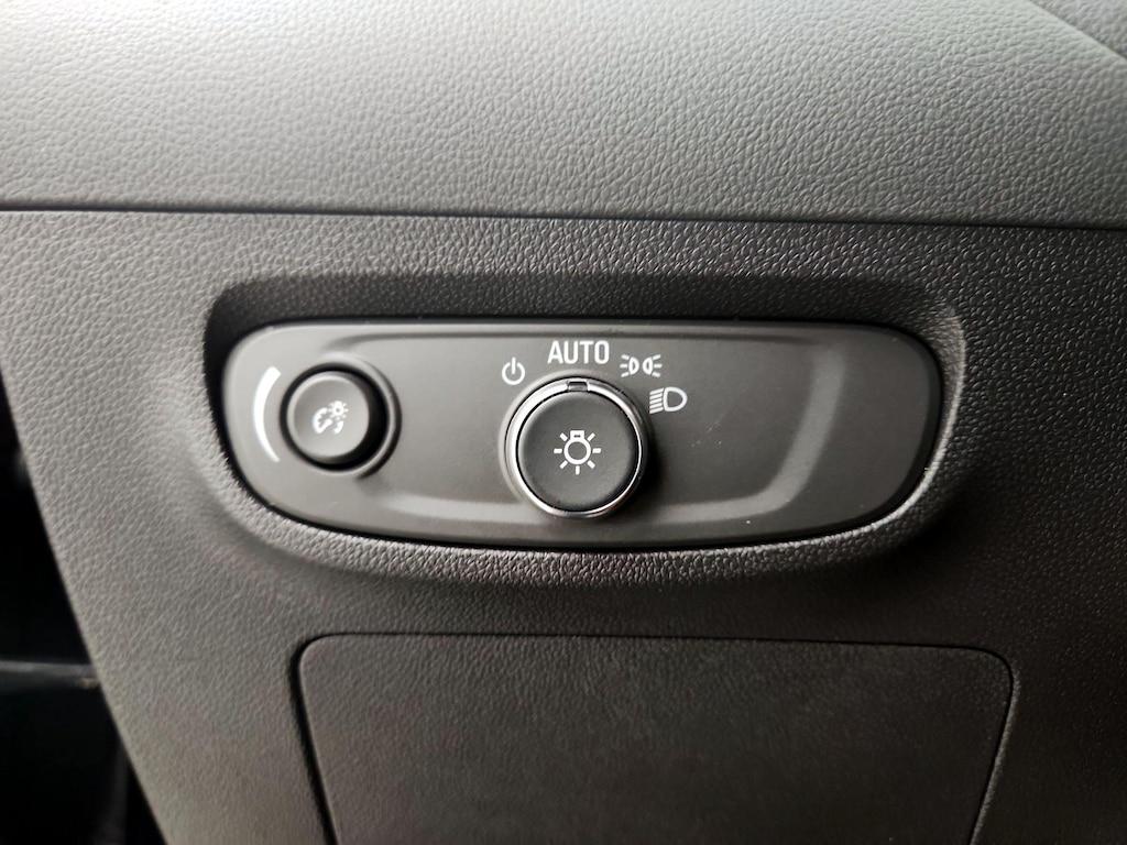 used 2025 Buick Encore GX car, priced at $23,998