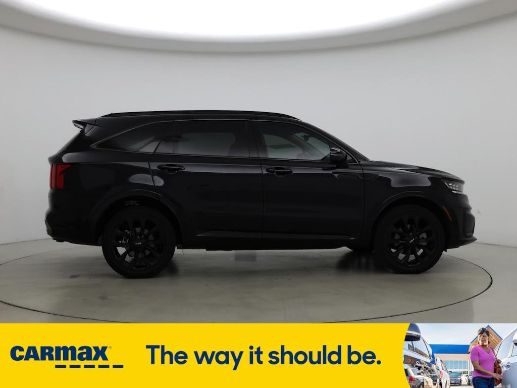 used 2023 Kia Sorento car, priced at $33,998