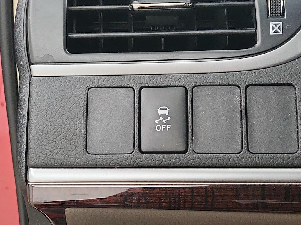 used 2014 Toyota Camry car, priced at $14,998