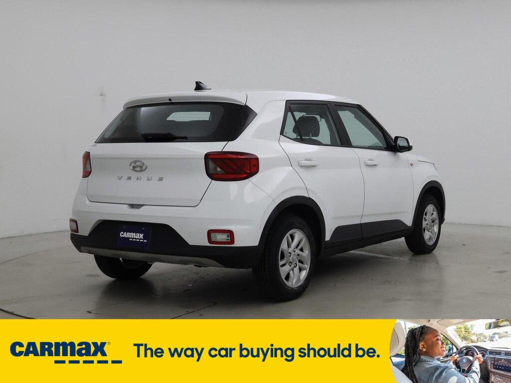 used 2022 Hyundai Venue car, priced at $17,998