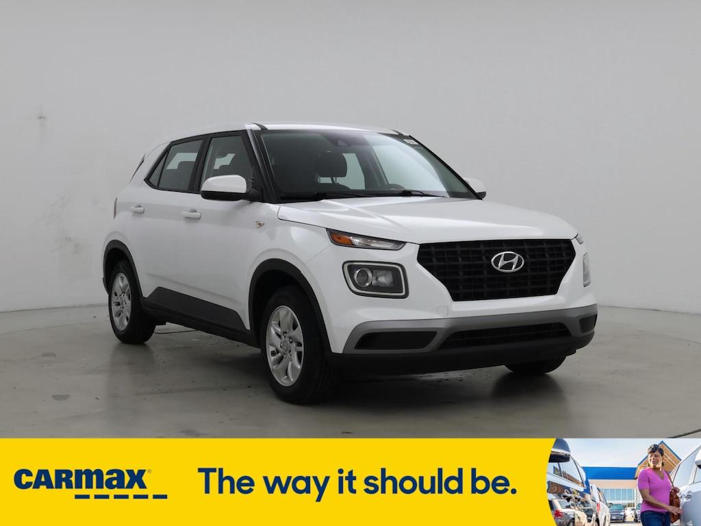 used 2022 Hyundai Venue car, priced at $17,998