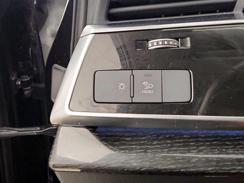 used 2020 Audi Q7 car, priced at $32,998