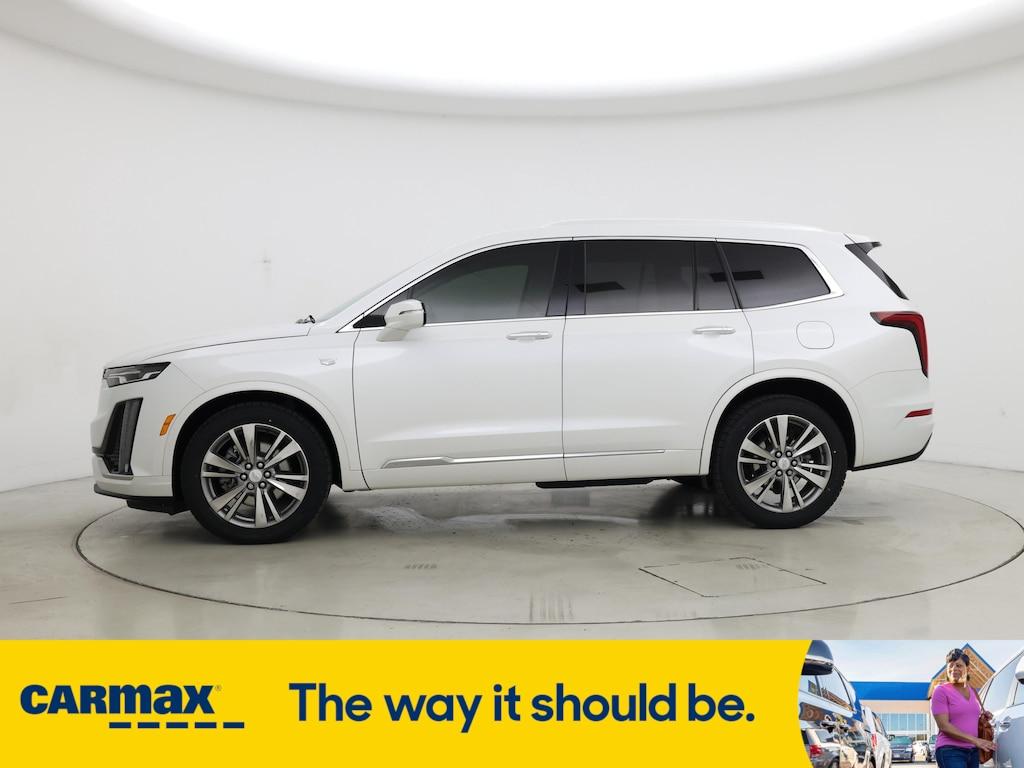 used 2022 Cadillac XT6 car, priced at $38,998