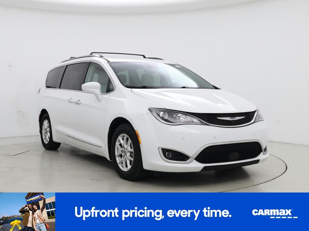 used 2020 Chrysler Pacifica car, priced at $23,998