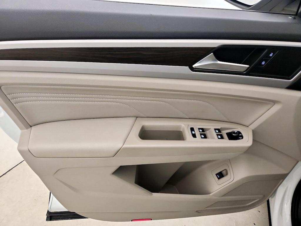 used 2021 Volkswagen Atlas car, priced at $21,998