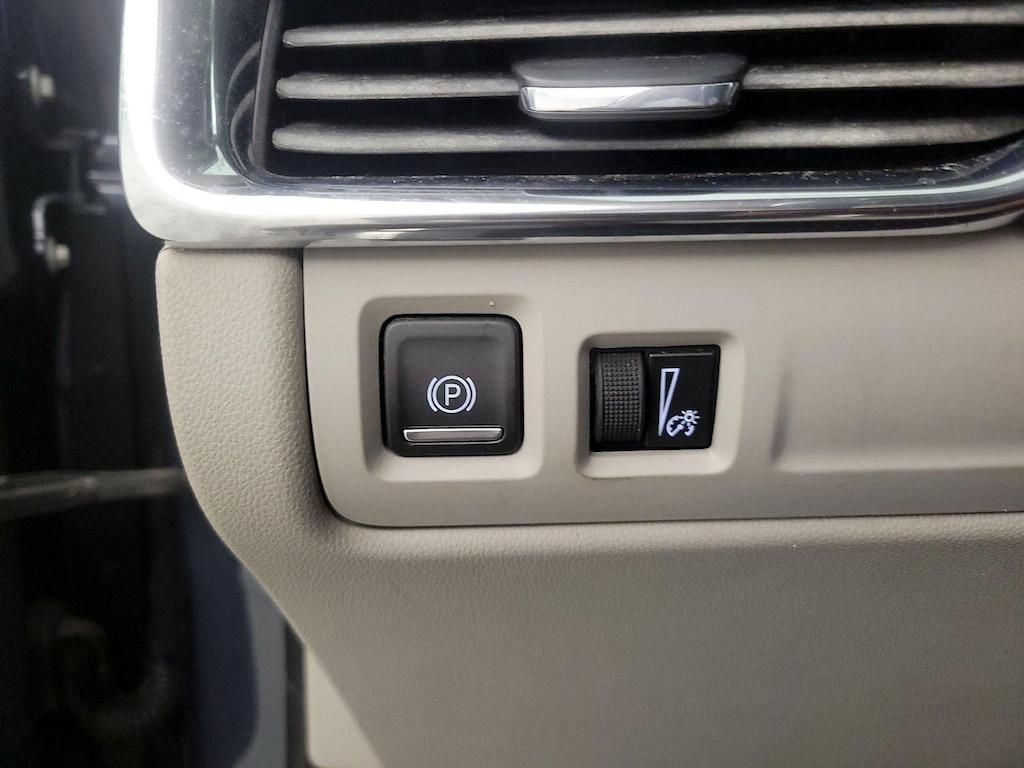 used 2019 Cadillac XT4 car, priced at $21,998