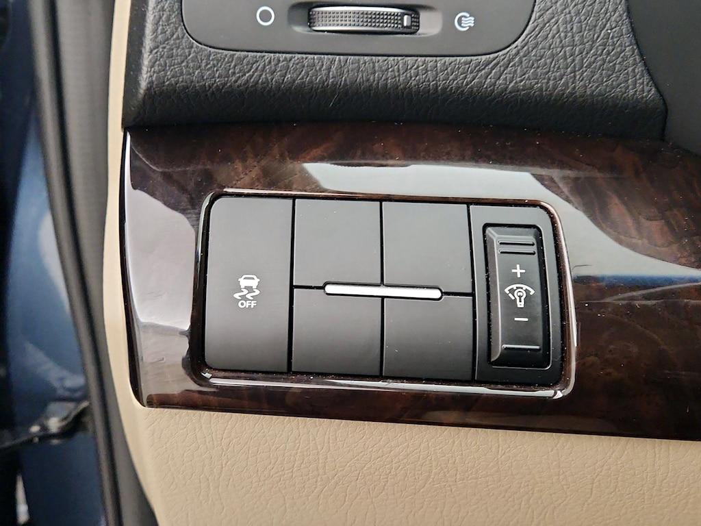 used 2015 Kia Sorento car, priced at $15,998