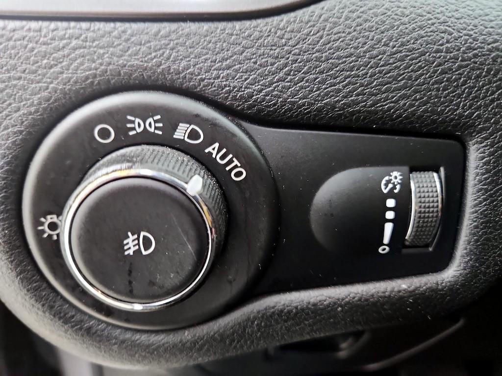 used 2019 Jeep Cherokee car, priced at $16,998