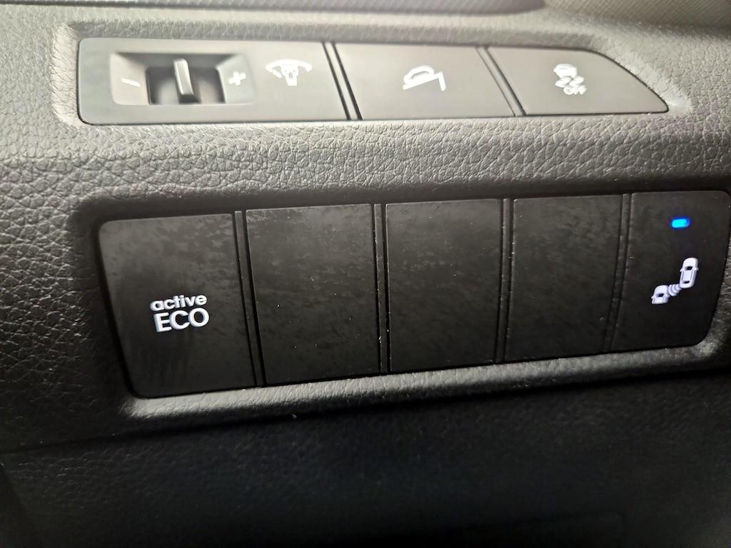 used 2014 Hyundai Santa Fe car, priced at $13,998