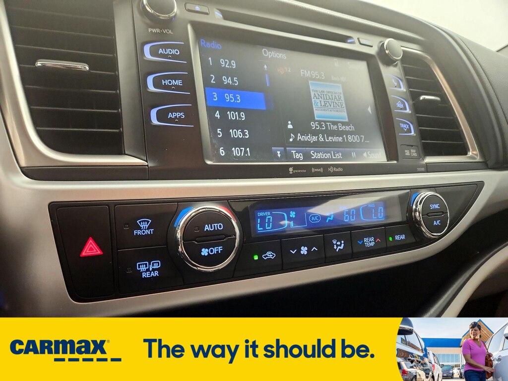 used 2019 Toyota Highlander car, priced at $28,998