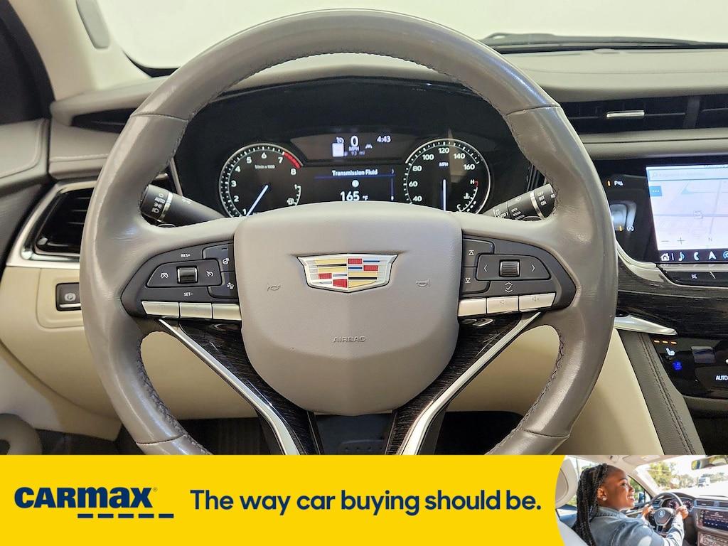 used 2021 Cadillac XT6 car, priced at $34,998