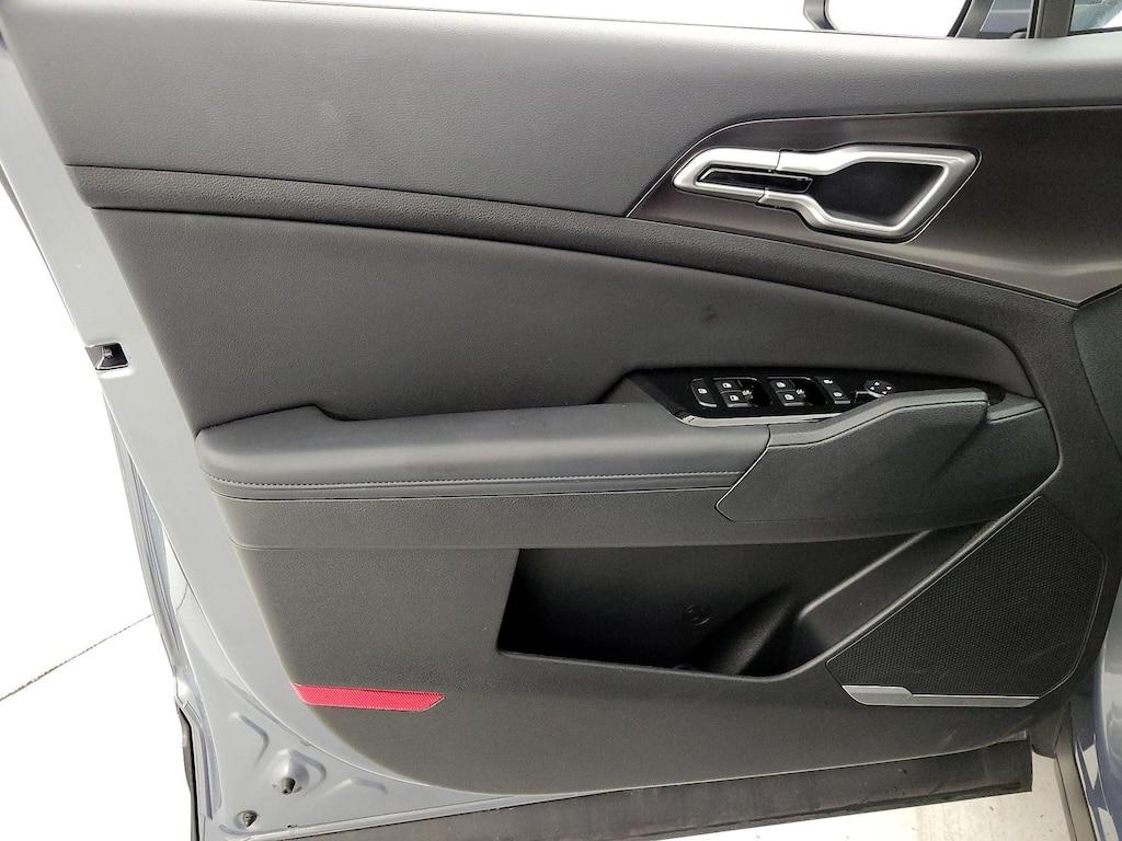 used 2025 Kia Sportage car, priced at $27,998
