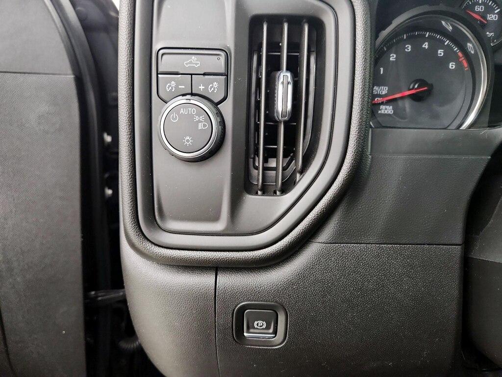 used 2021 Chevrolet Silverado 1500 car, priced at $33,998