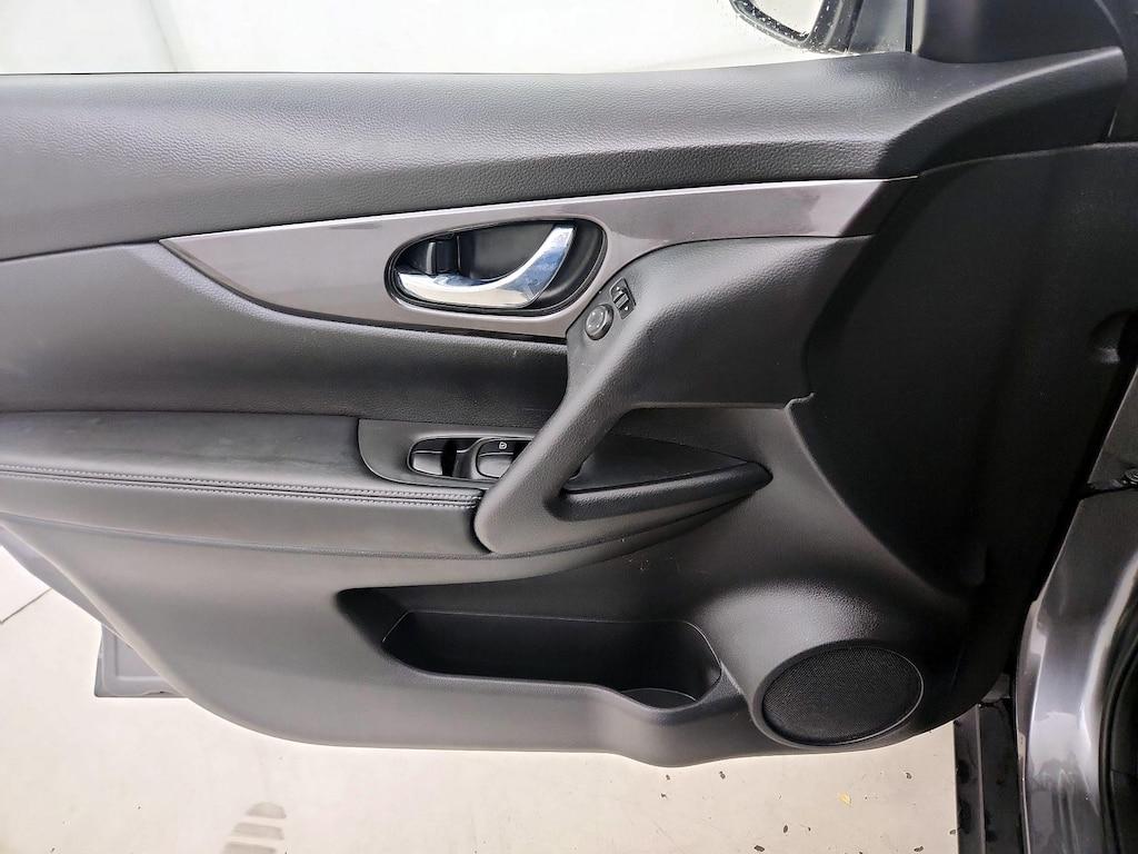 used 2019 Nissan Rogue car, priced at $13,998
