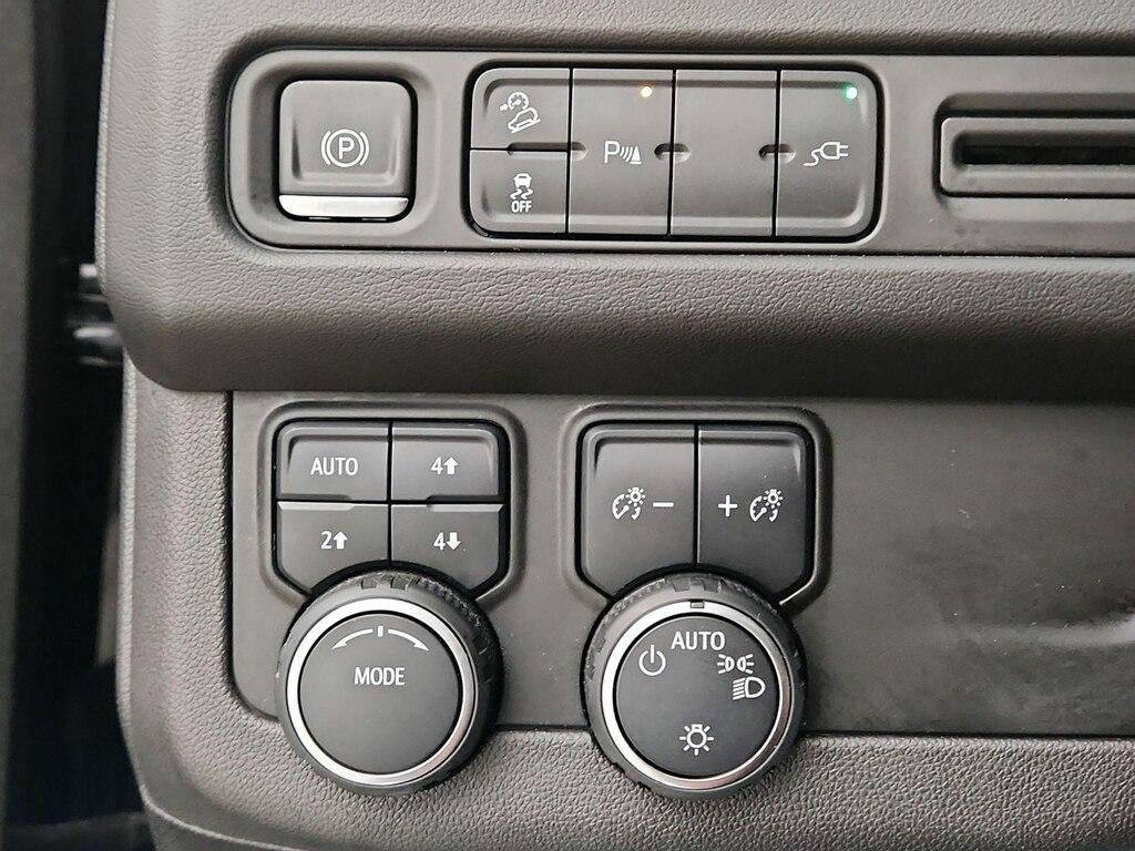 used 2021 Chevrolet Suburban car, priced at $53,998