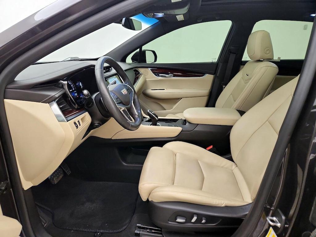 used 2017 Cadillac XT5 car, priced at $17,998