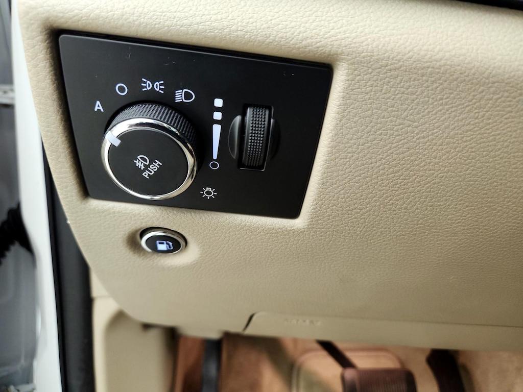 used 2014 Jeep Grand Cherokee car, priced at $16,998