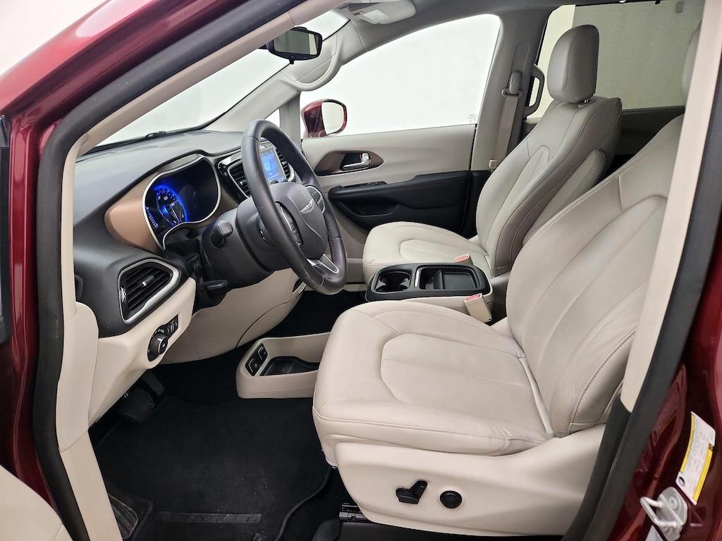 used 2017 Chrysler Pacifica car, priced at $20,998