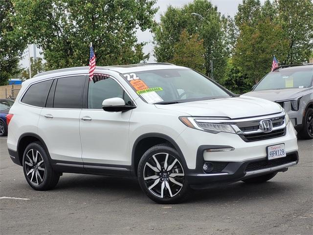 used 2022 Honda Pilot car, priced at $35,999