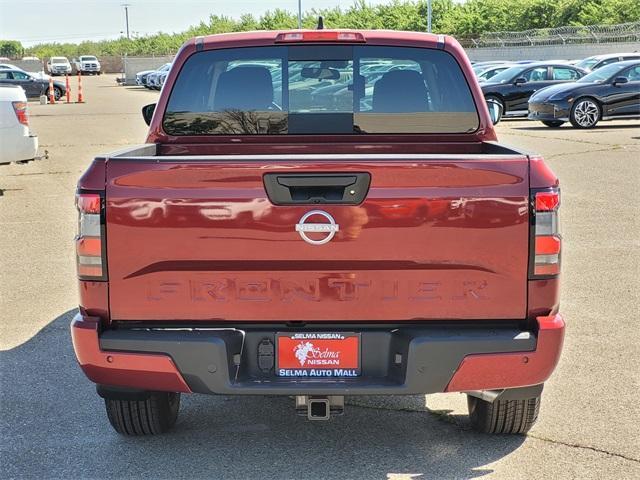 new 2025 Nissan Frontier car, priced at $38,431