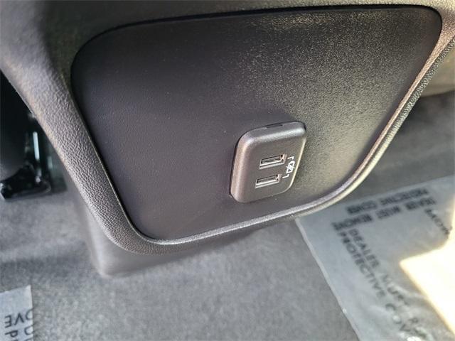 used 2024 Chevrolet Equinox car, priced at $22,899