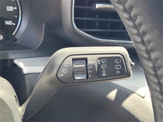 used 2024 Ford Explorer car, priced at $29,899