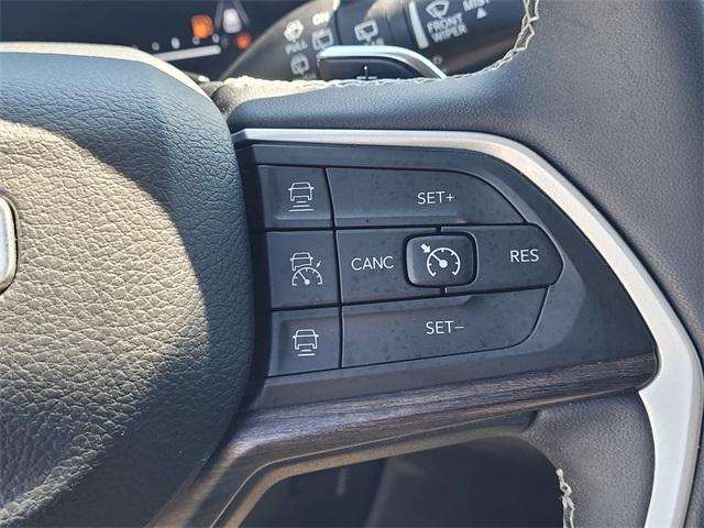 used 2023 Jeep Grand Cherokee car, priced at $29,187