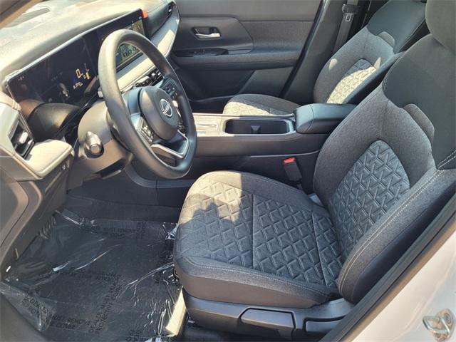 new 2025 Nissan Kicks car, priced at $24,651