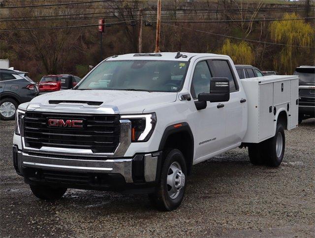 new 2024 GMC Sierra 3500 car