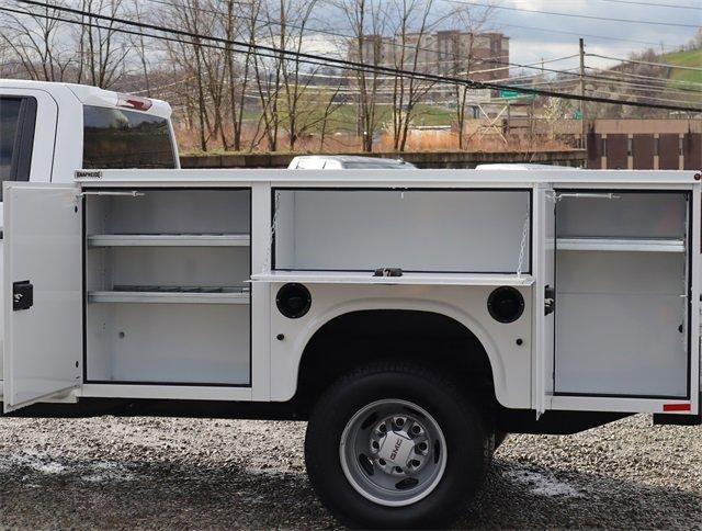 new 2024 GMC Sierra 3500 car, priced at $55,863