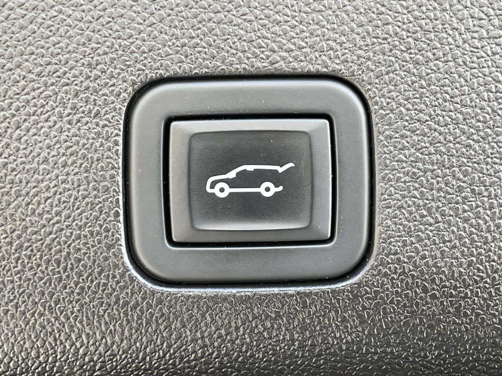 used 2021 GMC Yukon car, priced at $45,000