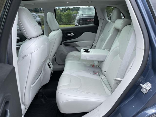used 2019 Jeep Cherokee car, priced at $16,547