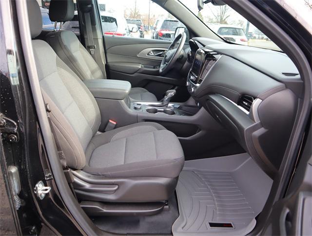 used 2022 Chevrolet Traverse car, priced at $30,521