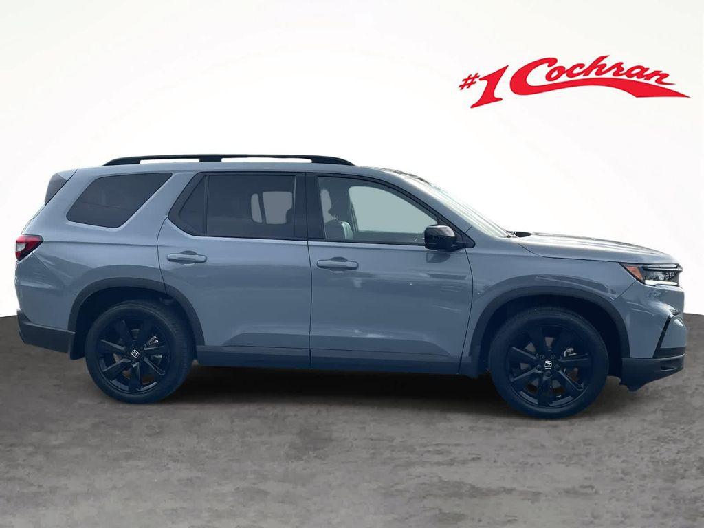 used 2025 Honda Pilot car, priced at $48,899
