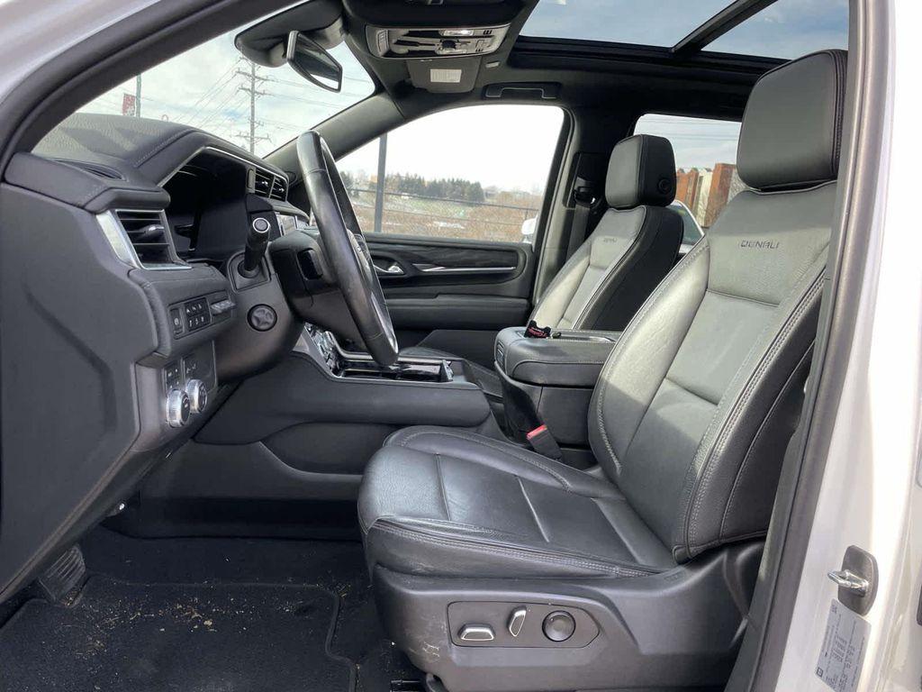 used 2023 GMC Yukon car, priced at $64,915