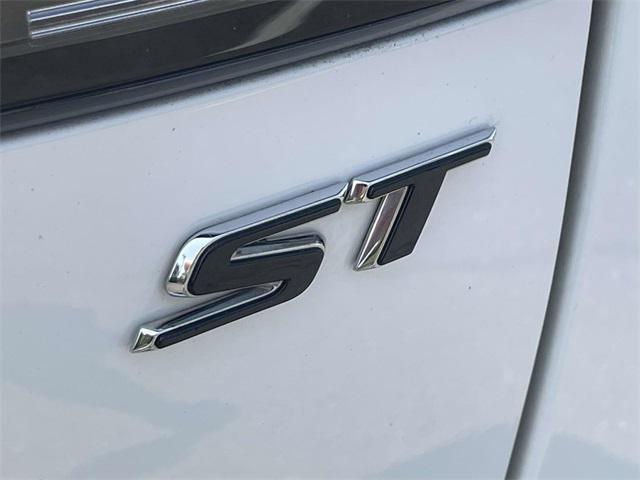 used 2021 Buick Envision car, priced at $26,222