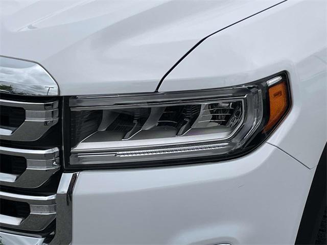 used 2022 GMC Acadia car, priced at $28,503