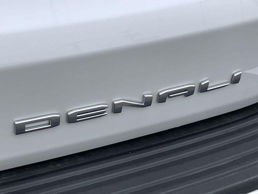 used 2023 GMC Yukon car, priced at $73,560