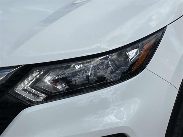 used 2020 Nissan Rogue Sport car, priced at $16,401