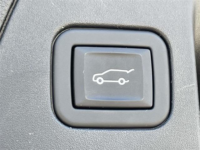 used 2023 Buick Envision car, priced at $34,757