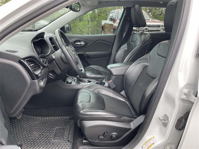 used 2019 Jeep Cherokee car, priced at $17,321