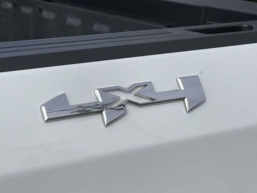 used 2022 GMC Sierra 1500 car, priced at $37,223
