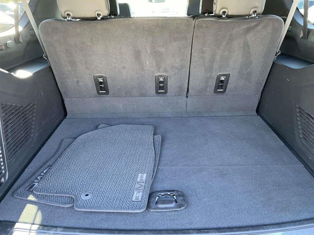 used 2024 GMC Yukon XL car, priced at $70,451