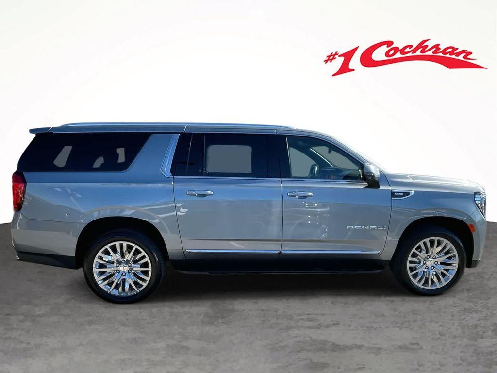 used 2024 GMC Yukon XL car, priced at $70,451