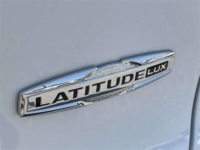 used 2022 Jeep Cherokee car, priced at $26,078