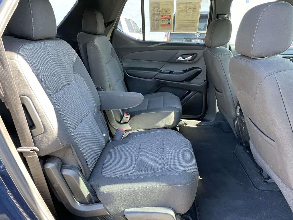 used 2023 Chevrolet Traverse car, priced at $28,934