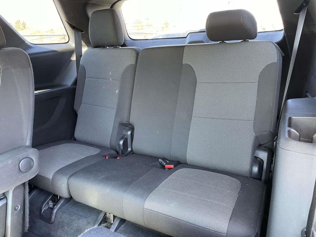 used 2023 Chevrolet Traverse car, priced at $28,934