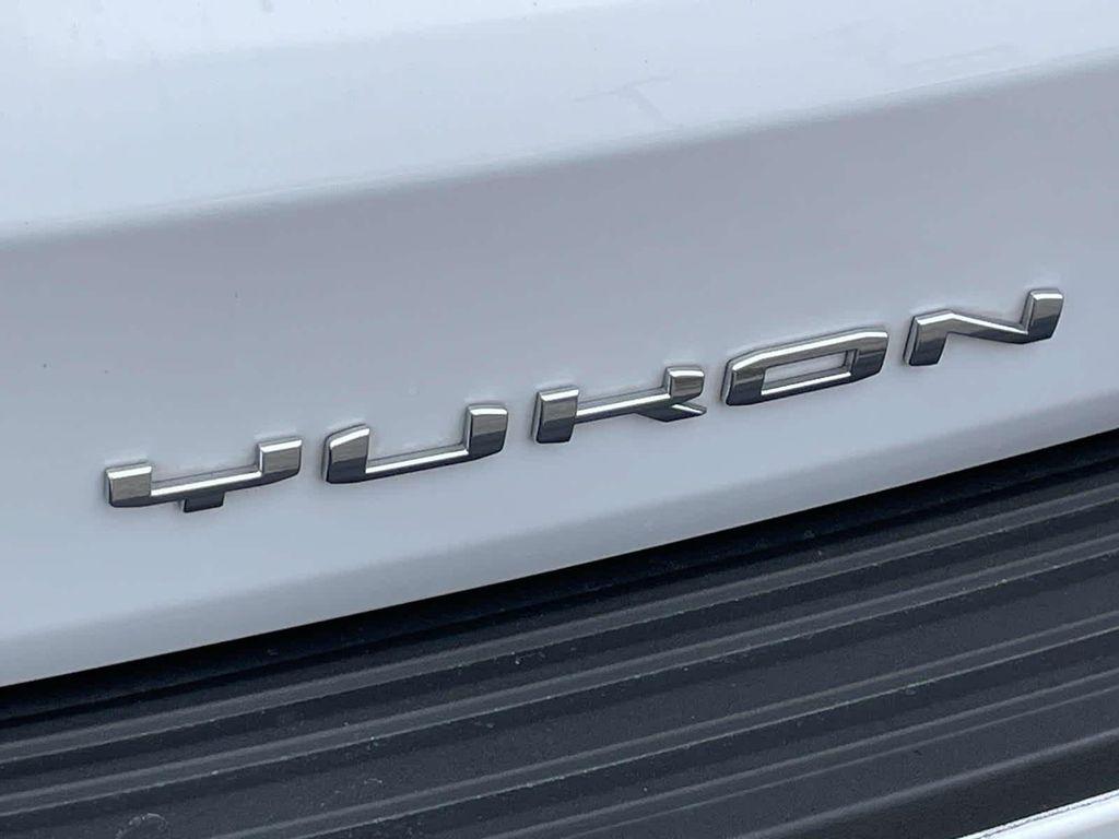 used 2025 GMC Yukon XL car, priced at $69,973